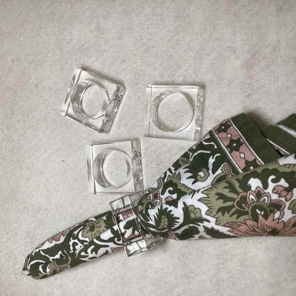Vintage Set of 4 Clear Acrylic Square Napkin Rings Lucite Style Geometric Modern